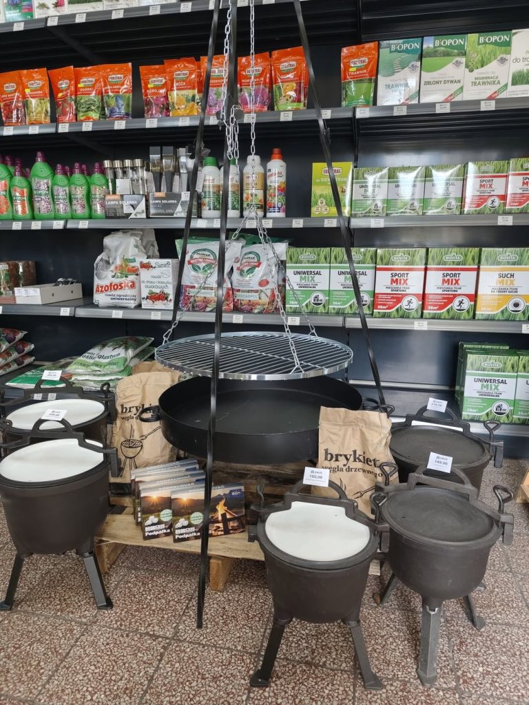 Idealne na rodzinne spotkania, ogniska i weekendowy relaks Solidne